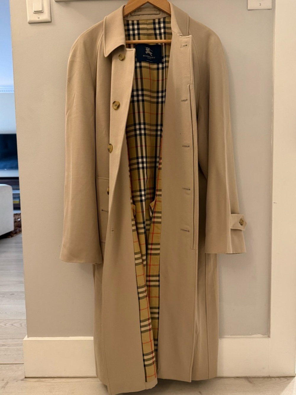 Burberry Khaki Trench Coat with Signature Check Lining